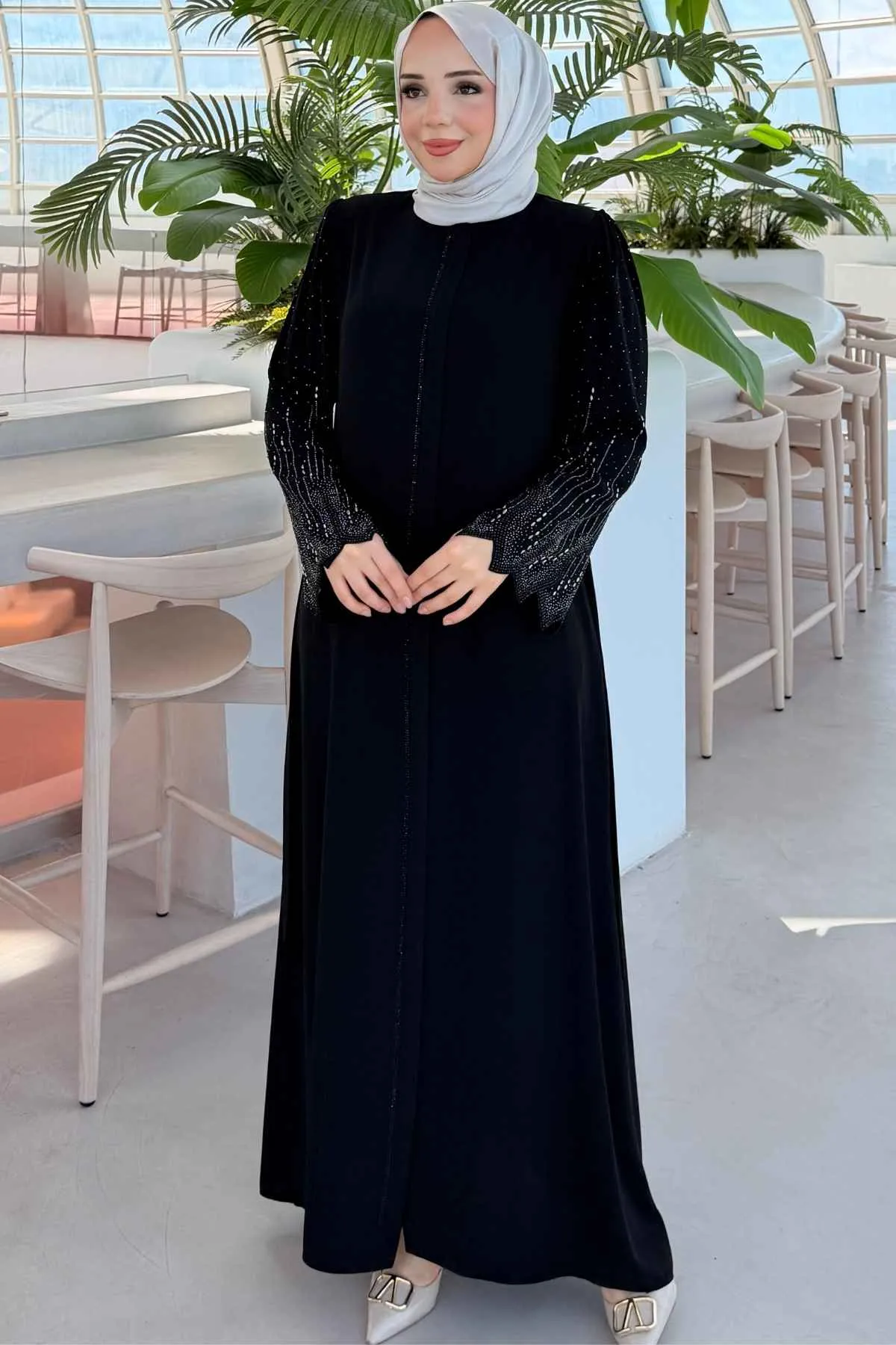 Rabia Premium Kumaş Kolu Taş İşlemeli Siyah Ferace 10020